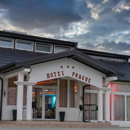 Complex Praga Hotel Gorno Lakocerej Екстериор снимка